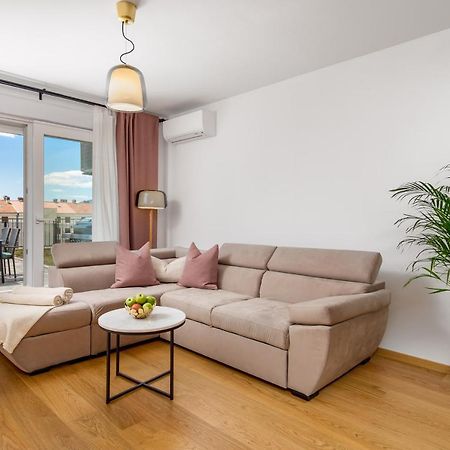 Seaview Apartment „Megan“ With Sunny Terrace คาสตาฟ ภายนอก รูปภาพ