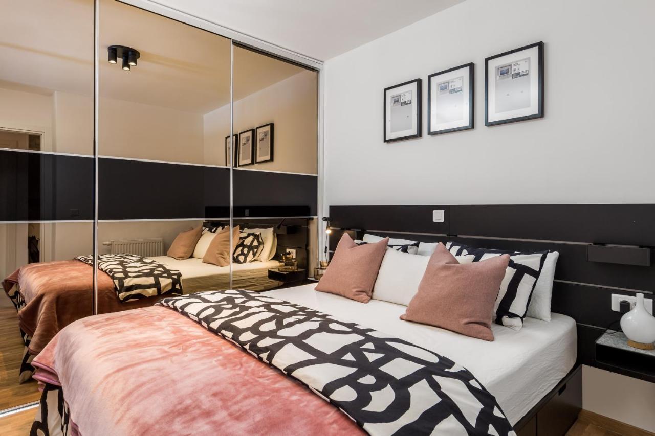 Seaview Apartment „Megan“ With Sunny Terrace คาสตาฟ ภายนอก รูปภาพ